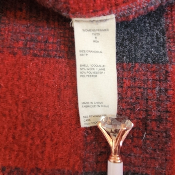 Woolrich Wool Plaid Zipper Jacket with Hood. - Picture 5 of 11